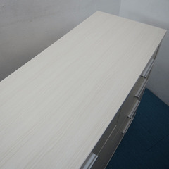 【美品】4段チェスト フルスライドレール付き おしゃれデザイン 収納家具 幅1185×奥行447×高さ850mm (IA27)の画像