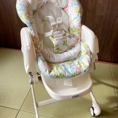 コンビ　ハイローチェア　combi