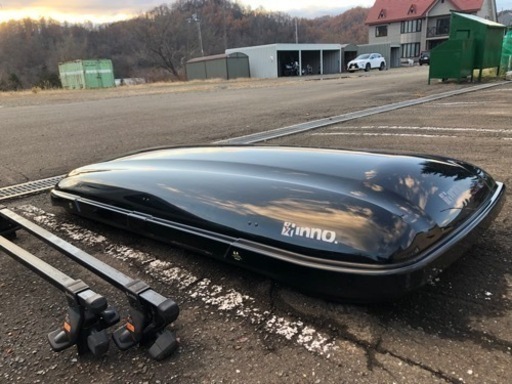 INNO ルーフボックス・ルーフレール・鍵付き