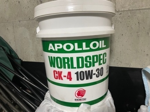 出光 アポロイル ワールドスペック CK-4 10W-30