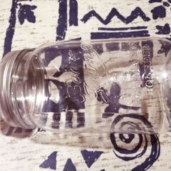 【新品ピカピカ】大きめで固いプラスチックとアルミボトルの画像