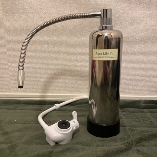 30.40年まだまだ使える】【交換不要】浄水器！