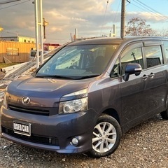 トヨタ ヴォクシー グレード	2.0X Lエディション 4WD ...