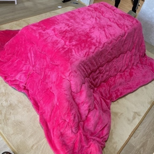 早い者勝ちです！こたつ布団 リバーシブル ピンク×紫 190cm×190cm