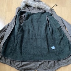 再値下げ☆Lサイズ千趣会(ベルメゾン)フード付きコートの画像