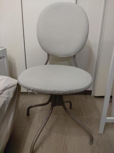 IKEA　椅子