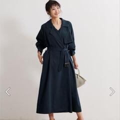 ロング丈のトレンチコート