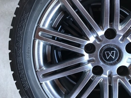 スタッドレスタイヤ&アルミホイール４本セット　205/55R16