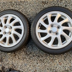 軽四用スタッドレス　15インチ　ダイハツ　スズキなどの画像