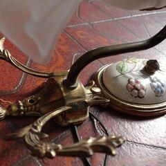 ブラケットライトの画像