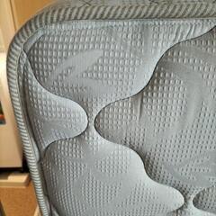 ダブルマットレスの画像