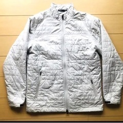 NIKE メンズ　ゴルフウェア　中綿　アウター　XLサイズ　 ホワイトの画像