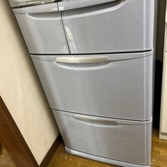 冷蔵庫の画像