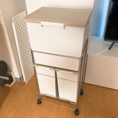分別ゴミ箱の画像