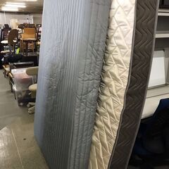 在庫セール！！！　店舗リニューアルに伴い！！！　ベットマットレス　５，５００円（税込み）～の画像