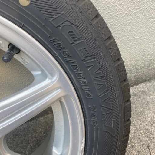 【お取引き決定】4本セット 21年製　ホイール付き グッドイヤー　165/65 R14 79Q アイスナビ7 スタッドレスタイヤ