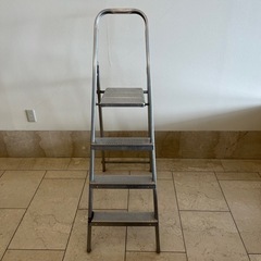 【売約】アルミ脚立　4段　140cmの画像