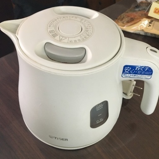 TIGER ポット　湯沸かし　タイガー　魔法　給湯　電気ケトル
