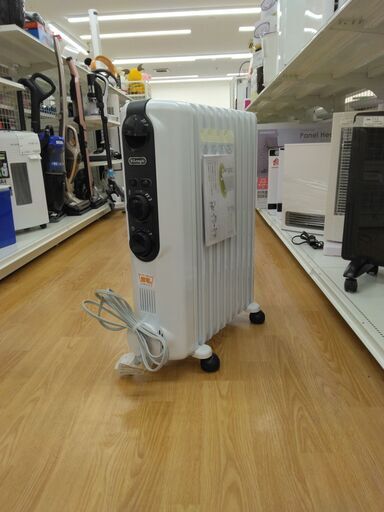 ★ジモティ割あり★ DeLonghi オイルヒーター  年式21 動作確認／クリーニング済み SJ844