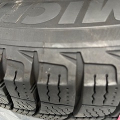 14インチ　フォルクスワーゲンポロ　スタッドレスタイヤ　タイヤホイール付の画像