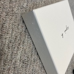 agnes b. 空箱売ります！の画像