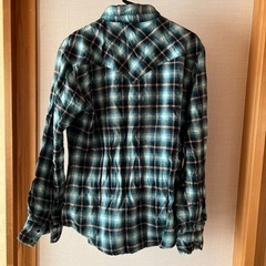 長袖シャツ　ネルシャツ　チェック柄オーバーチェックの画像