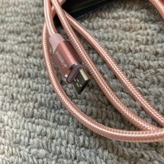 新品！充電ケーブルピンク売ります！の画像