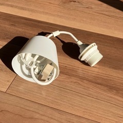 IKEA 照明 ライト（黄緑）の画像