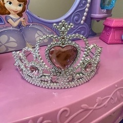 ディズニー　ドレッサー　イスとティアラ付きの画像