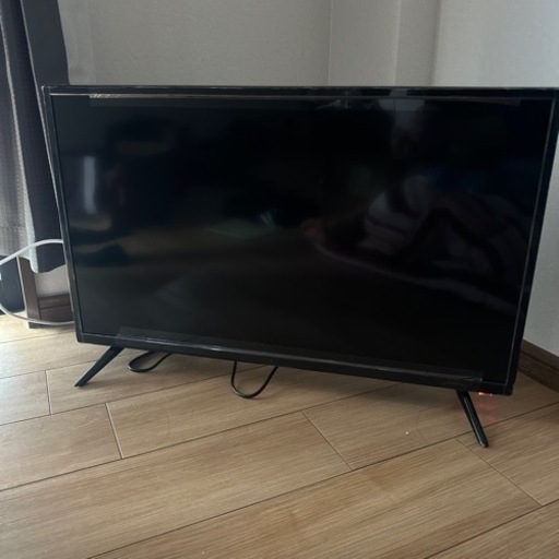 テレビ　32型　2021製