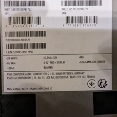 ASUS Zenfone8 Moonlight White 8GB/128GB 国内版 SIMフリーの画像