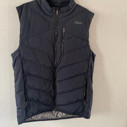 タイトリスト　ダウンベスト