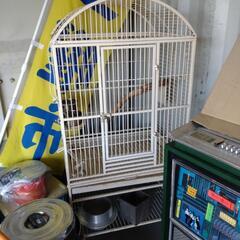 オウムケージ