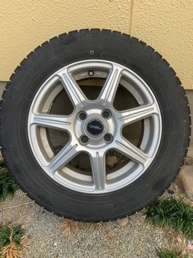 スタッドレスタイヤホイール4本セット14インチ