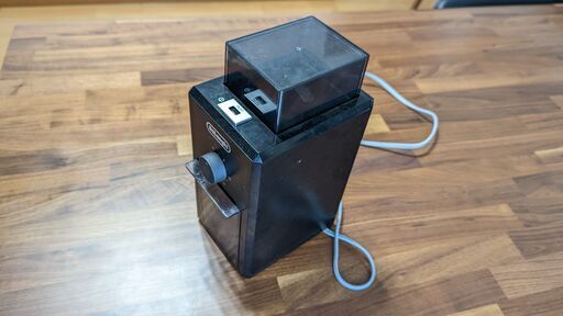 中古：デロンギ コーヒーグラインダー KG79J