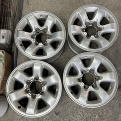 16インチ 8J +10 6穴 pcd139.7 日産 サファリ 純正 アルミ ホイール