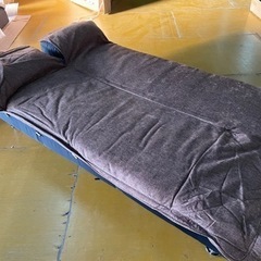 ほとんど新品　カバー洗える　ブラウン色カバー　カバーリングタイプのソファーベッド　訳あり品の画像