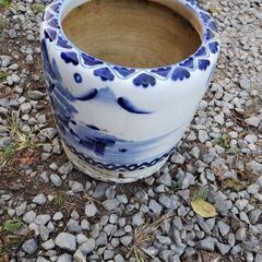 小さい火鉢