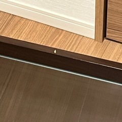 ガラス・ウッドテーブルの画像