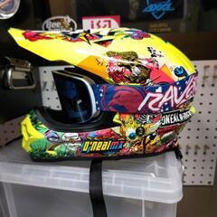 オフヘルメット美品早い者勝ち！sizeL