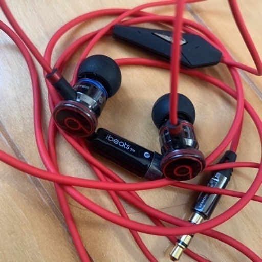 Beats イヤホン （正規品）