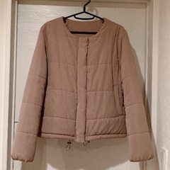 中綿ノーカラージャケット＋マフラーの画像