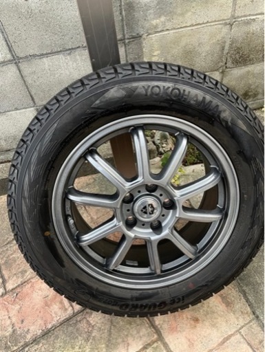 スタッドレスタイヤ　ホイールセット　17インチ