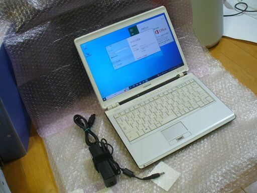 ⓞ東芝 dynabook Windows 10 Pro / Office 2016 Professional インストール済（ライセンス認証済）13.3インチ ノートPCⓞ