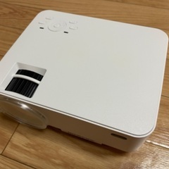 プロジェクター