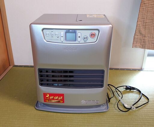 トヨトミ石油ファンヒーター　2016年製　９畳用