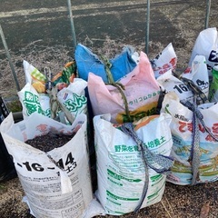 自家製もみ殻くん炭 籾殻の画像
