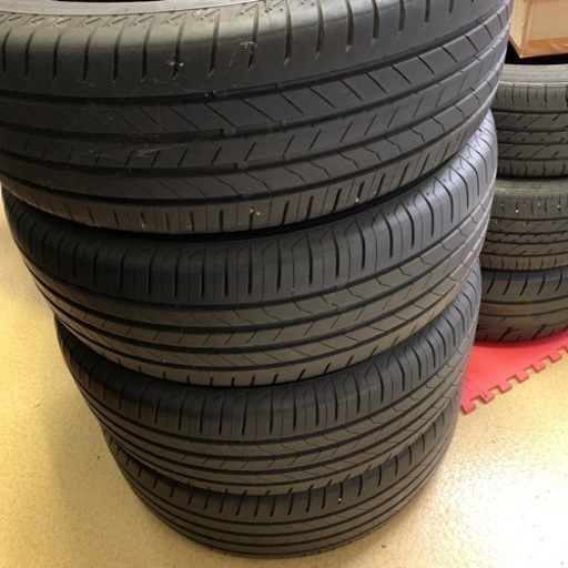 ♦︎新古タイヤ 225/65R17♦︎