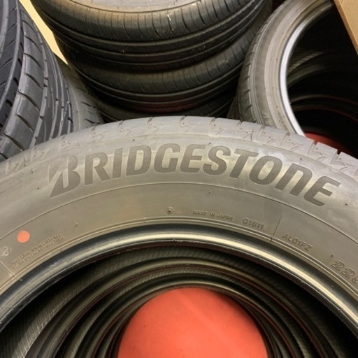 ♦︎新古タイヤ 225/65R17♦︎