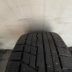 215/60R16 アイスガード 2020年製 8mm山